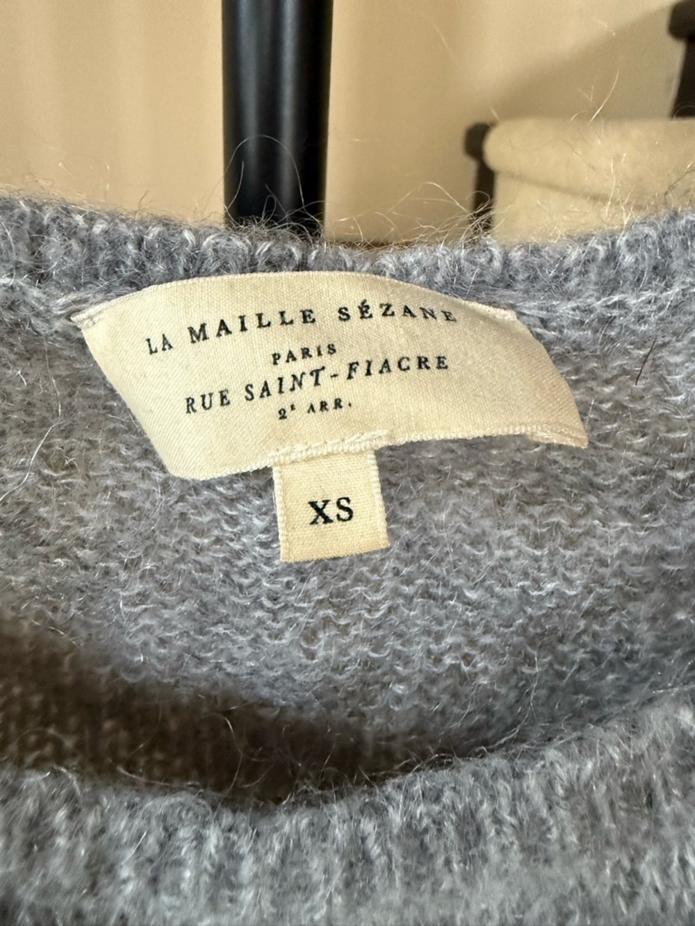 Sézane grey wool sweater embellished with small sparkling bead details - Picture 4 of 5